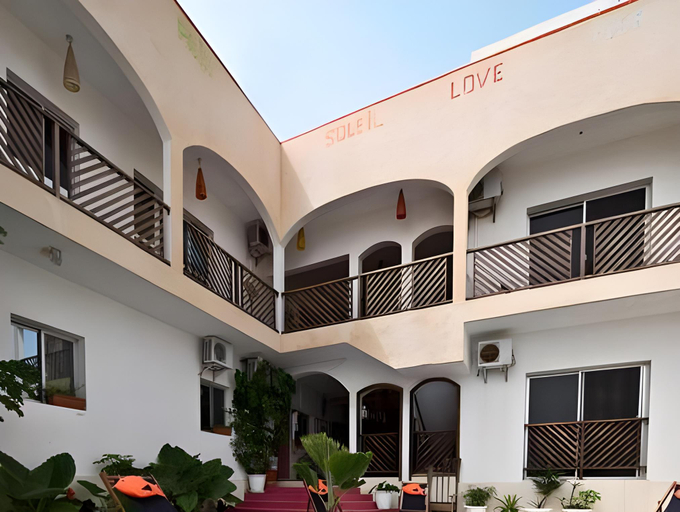 Others 5, La Maison Abaka, Dakar
