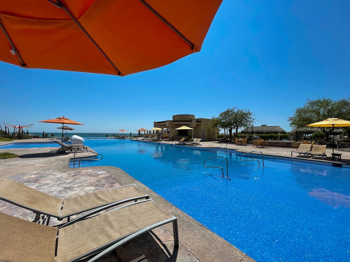 Room 3, Breathtaking Luxury Oceanfront Condo, Puerto Peñasco