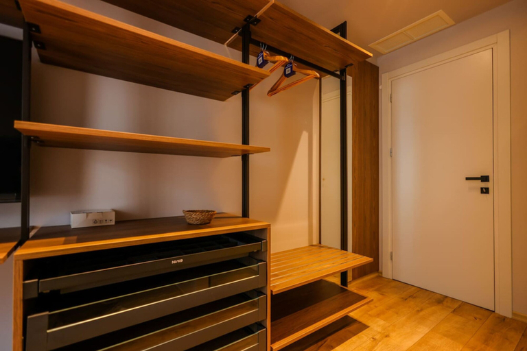 Room 5, Sanpietro Vacation Villa 011, Durrësit