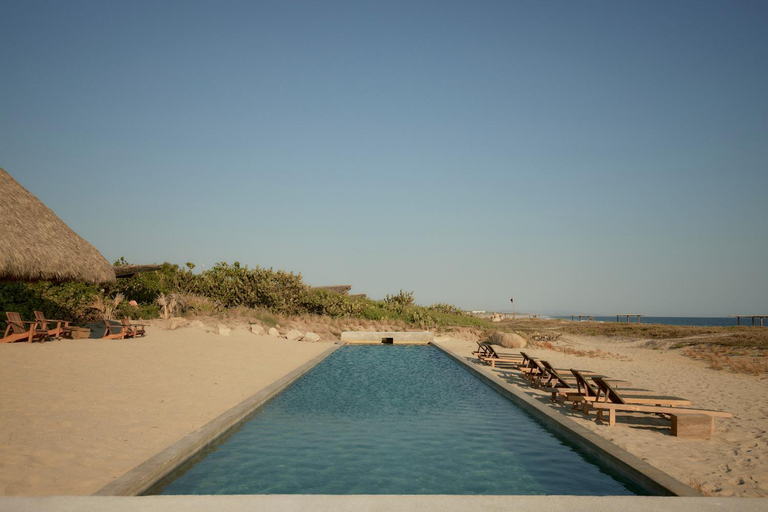 Sport & Beauty 2, Punta Pajaros Hotel, Dist. Juquila