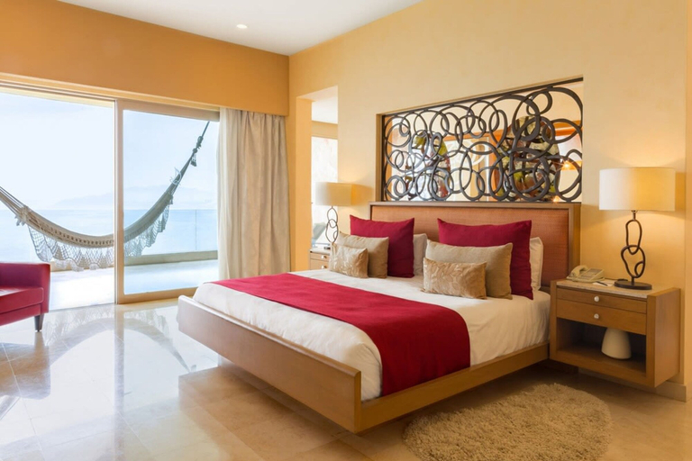 Room 4, 3BD Garza Blanca 5 Star Resort Ocean Views, Puerto Vallarta