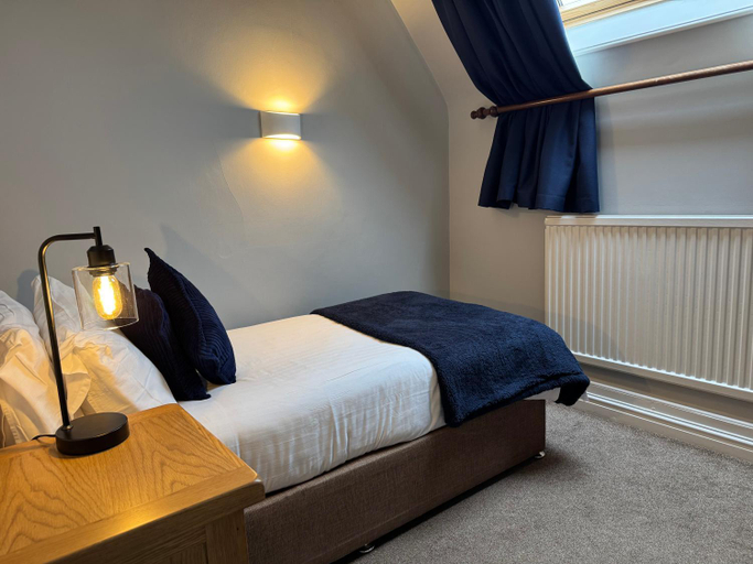 Bedroom 3, The Oaklands Hotel, Norfolk