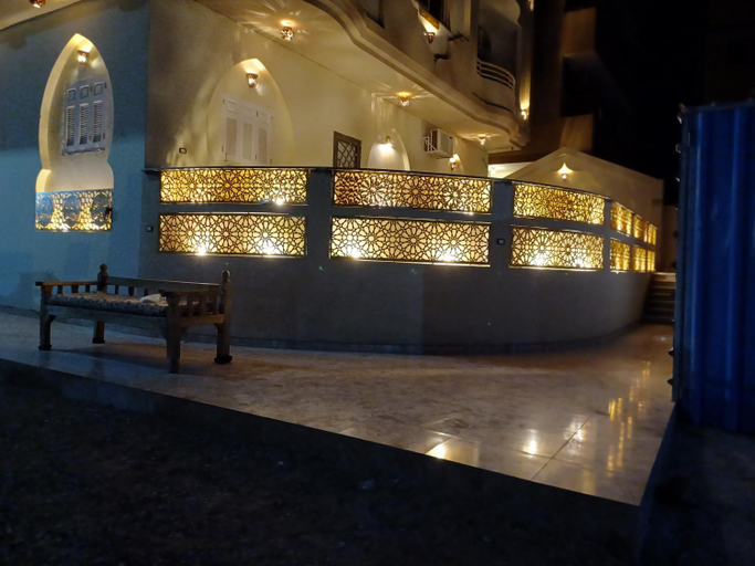 Food & Drinks, Sunny sea, Al-Qusayr