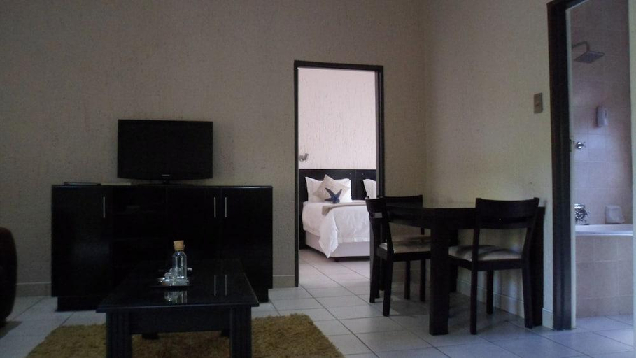 Others 4, Queness Inn, Ngamiland East