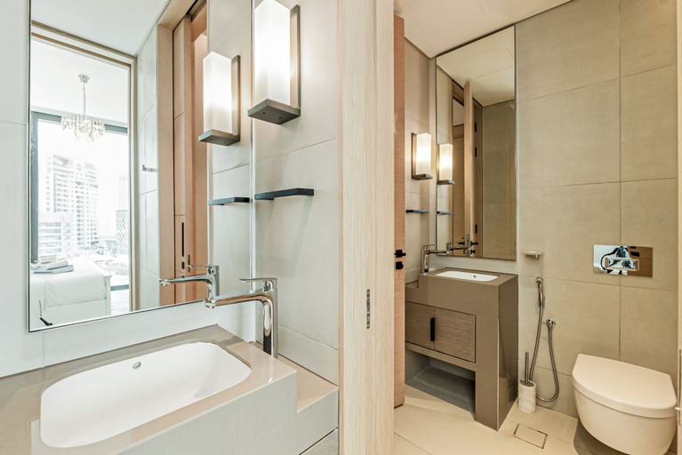 Room 3, Luxury at JBR Jumeirah Gate Tower 1, Dubai