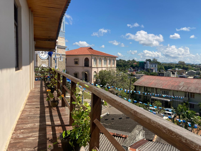 Others 5, Jesuit Residence, Galle Four Gravets