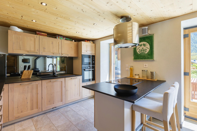 Room 2, Chalet Plein Centre - Savoyard Moderne, Haute-Savoie