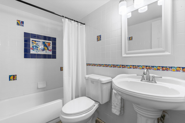 Bathroom 4, Colony Beach Club 120, Volusia