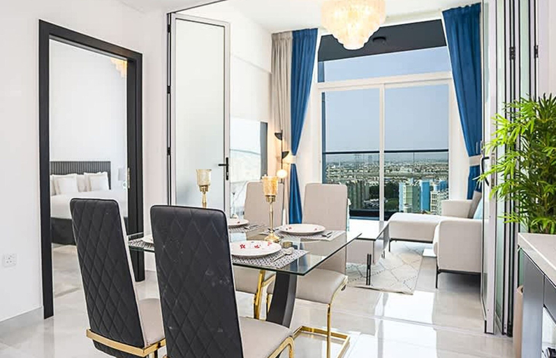 Room 3, Homesgetaway -spacious 1BR Apt in Pearlz by Danube, Dubai