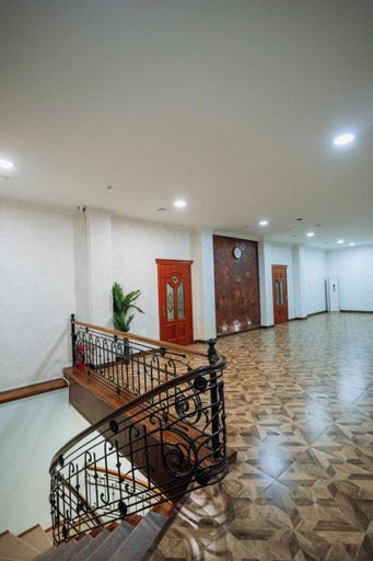 Others 3, Эдем коттедж, Shymkent
