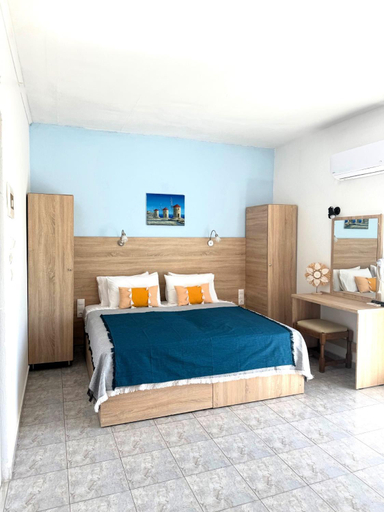 Bedroom 2, Sotirakis Hotel, South Aegean