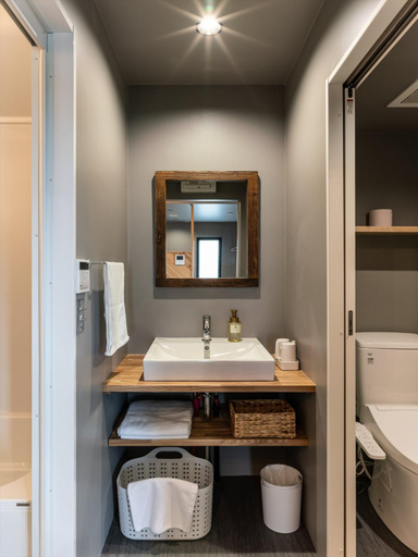 Bathroom 3, Cottage Do, Ishigaki
