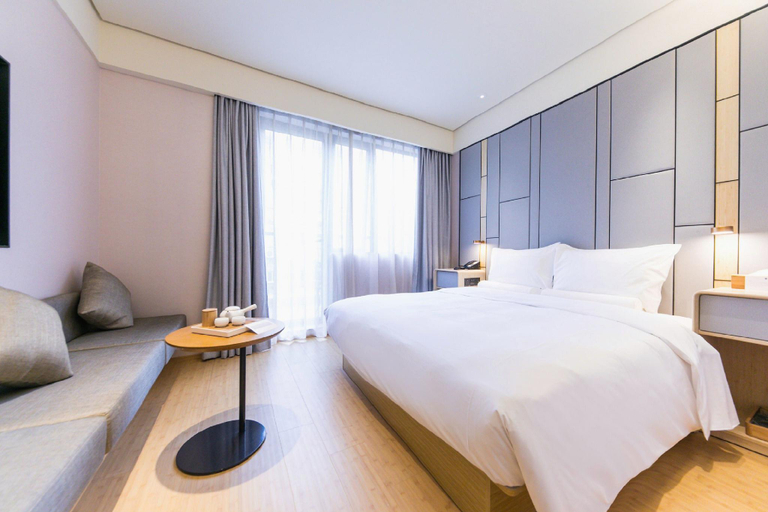 Bedroom 2, Ji Hotel Shanghai Caohejing Hongmei Road, Shanghai