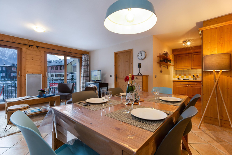 Room 5, Appartement Belle Vue, Haute-Savoie