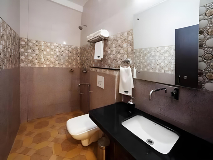 Bathroom, Hotel Grand Father, Agra
