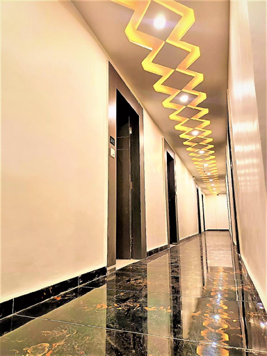Public Area, Hotel Bhavya Raj, Gandhinagar