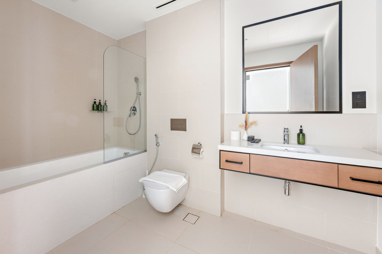 Room 4, Vida Dubai Marina - 2108 1BD, Dubai