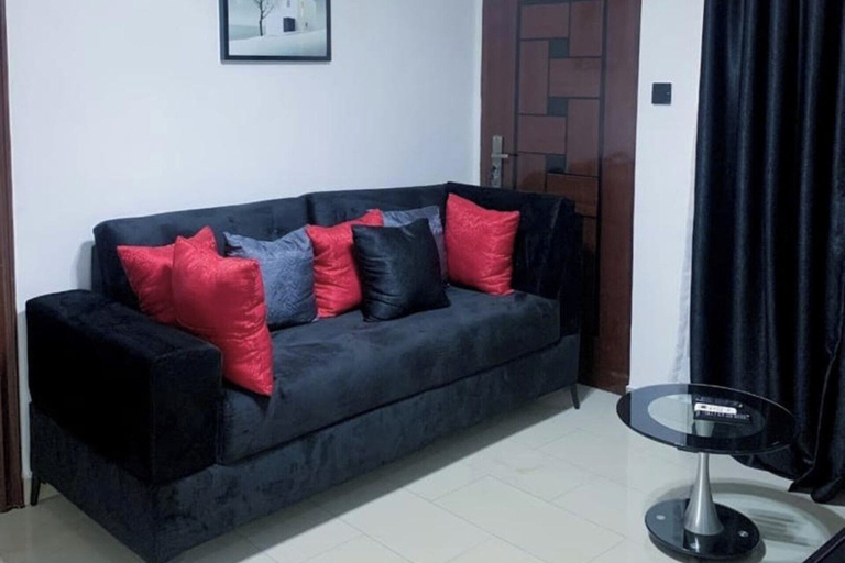 Living area, Luxe Lagos Retreat With 3 Bedrooms, Kosofe