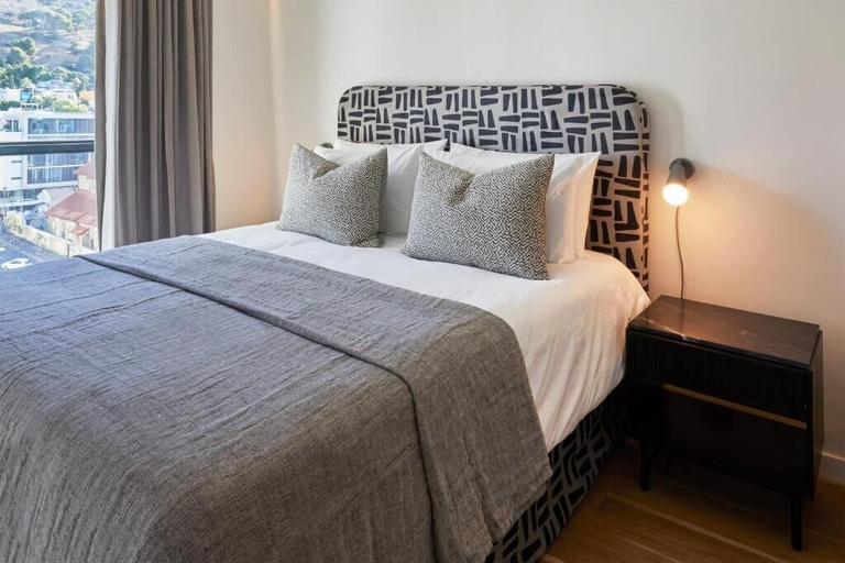 Room 4, Xenia Signature Collection by Totalstay, City of Cape Town