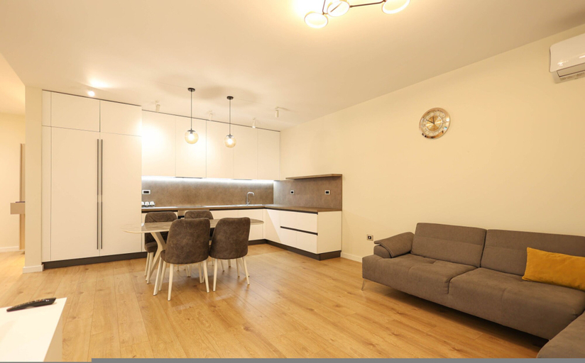 Room 2, Grandstay Portside in Durr s, Durrësit