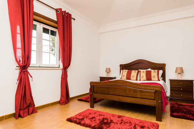 Room 5, Casa do Melro in Bidos, Óbidos