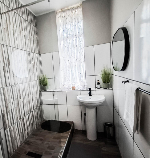 Bathroom 4, B at home Guesthouse Piet Retief, Gert Sibande