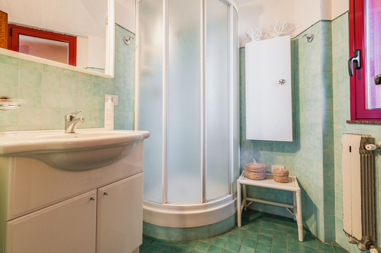 Bathroom 5, Casa Magnolia by Wonderful Italy, Catania