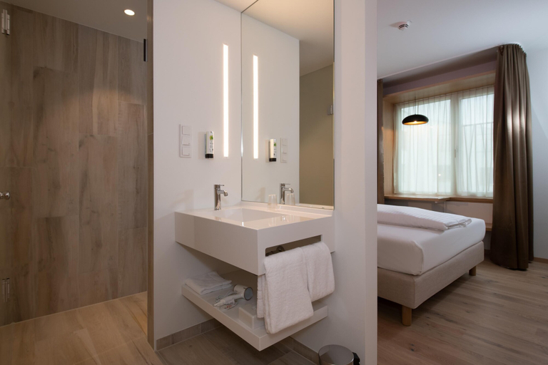 Bathroom 4, Best Western Hotel Spinnerei Linz, Linz