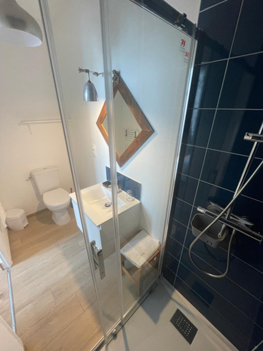 Bathroom 2, La Houache Chambres d'Hotes, Loire-Atlantique
