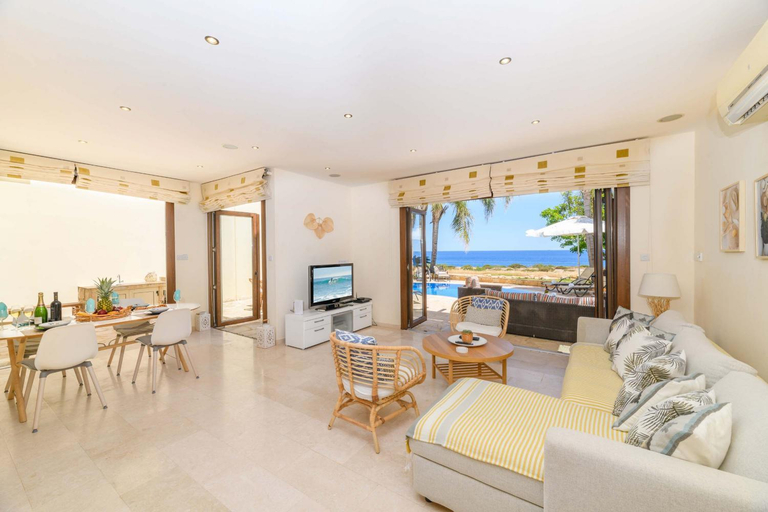 Shared lounge/TV area, Villa Greco Mare #6