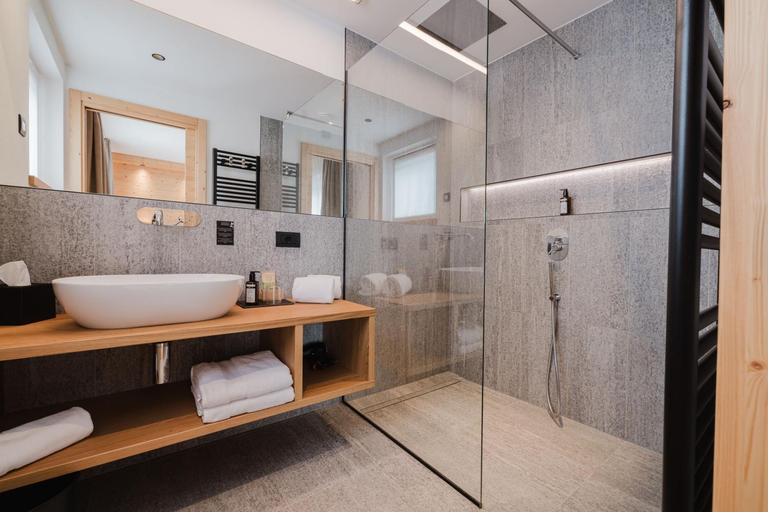 Bathroom 5, Hotel Li Anta Rossa - Adults Only, Sondrio