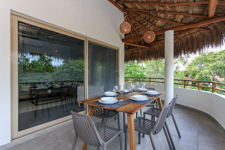 Room 3, Aldea Zama Penthouse w Private Rooftop Jacuzzi, Cozumel