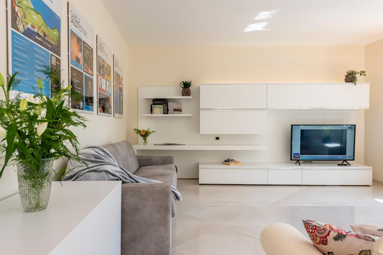 Room 5, Life View Luxury Apartment, Trento