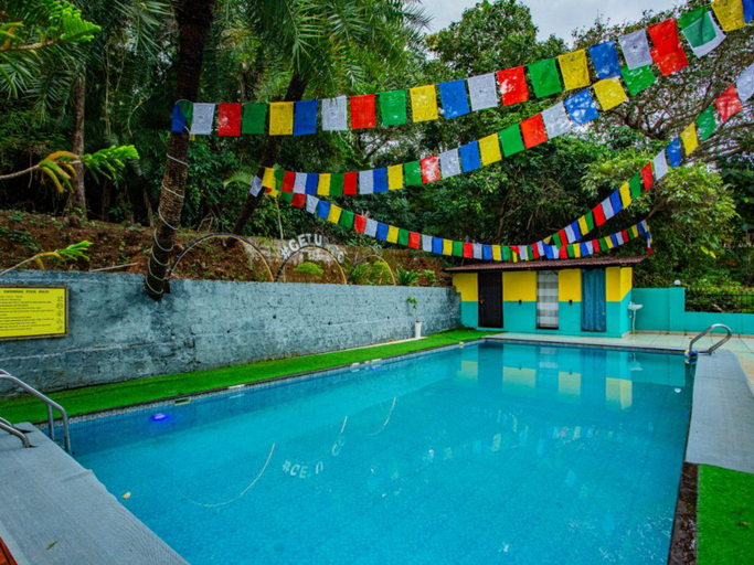 Sport & Beauty 4, The Hosteller Gokarna, Uttara Kannada