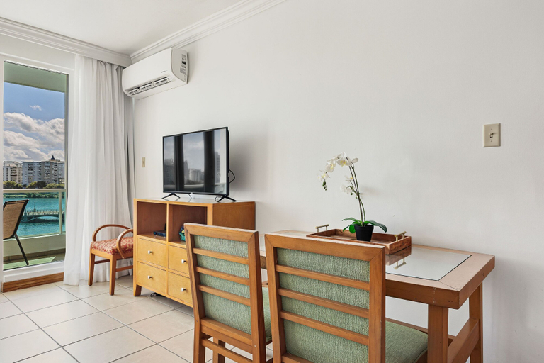 Room 4, Seaside Terrace Condado Close to the Beach