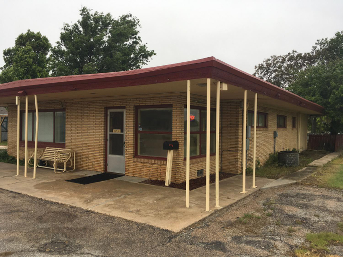 Exterior & Views 1, Hagman Motel, Stevens