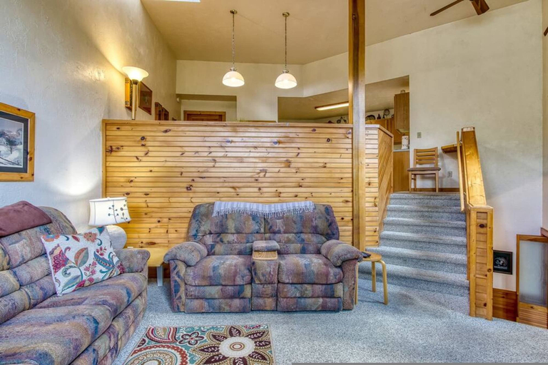 Room 3, Peace Serenity Relaxation in the Smokies, Sevier