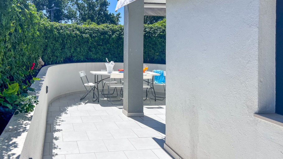 Room 5, Marina Secret in Vilamoura, Loulé