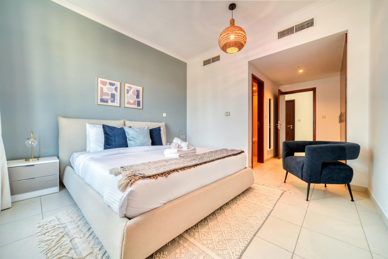 Room 3, Urban Chic Downtown Apt w Dubai Fountain Views, Dubai