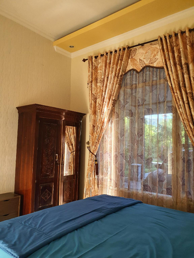 Bedroom 2, SUNRICH Villa Syariah, Malang