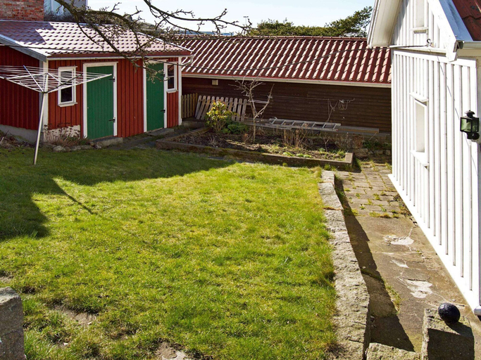 Others 5, 5 Person Holiday Home in Stromstad-by Traum, Strömstad