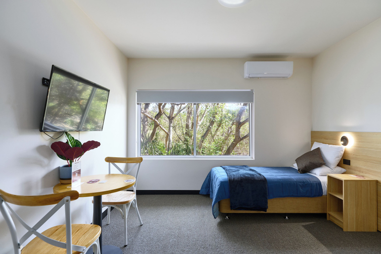 Bedroom 2, Inala Hotel, Inala