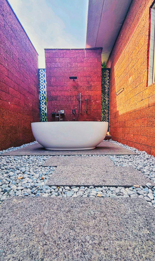 Bathroom 3, Taj Puri Resort & Spa, Odisha, Puri