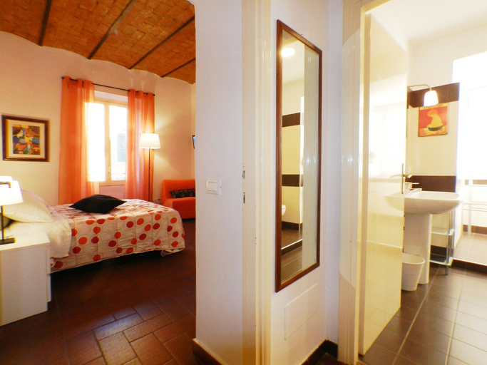 Others 4, La casa dell' artista, Rome