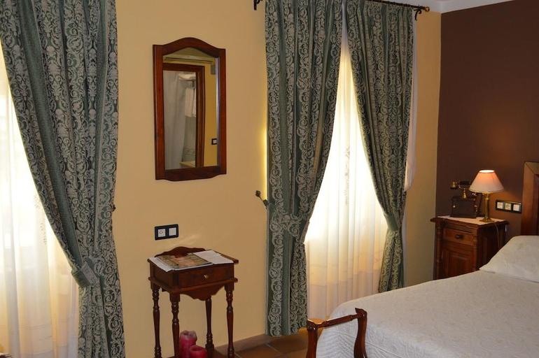 Bedroom 3, Hotel Plaza de Toros, Málaga