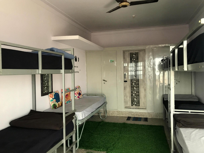 Bedroom 2, Tusker Tribe, Mysore