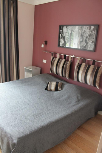 Bedroom 2, Hotel De La Paix, Vosges