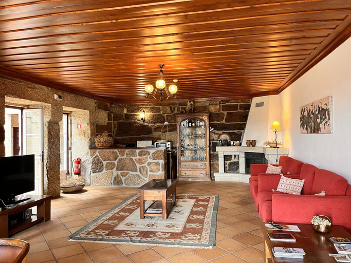 Room 5, Nomad s Country - Cimo de Vila The Pool Lookout, Cabeceiras de Basto