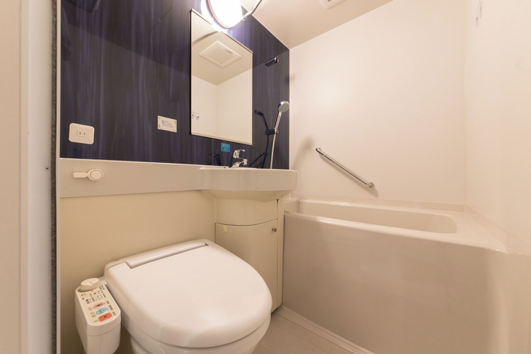 Bathroom 4, Keikyu EX Inn Akihabara, Taitō