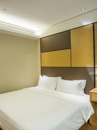 Bedroom 3, Ji Hotel Shanghai Changshou Road, Shanghai